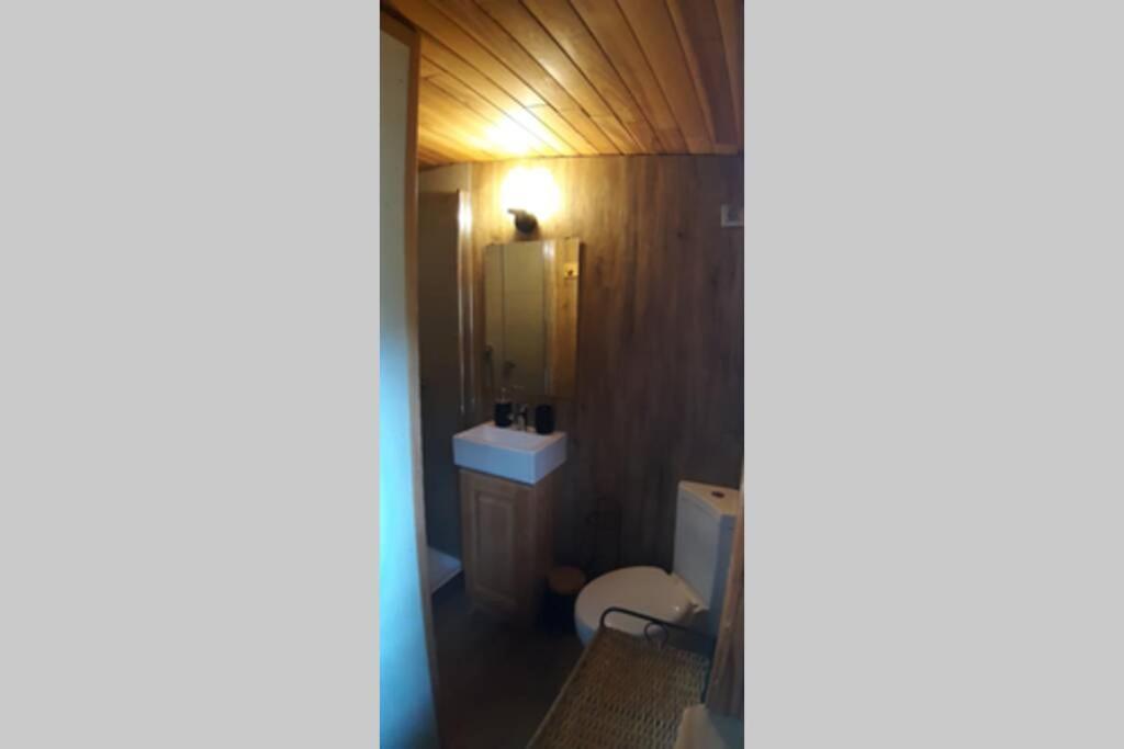 Charmante Roulotte Atypique Jaujac Esterno foto